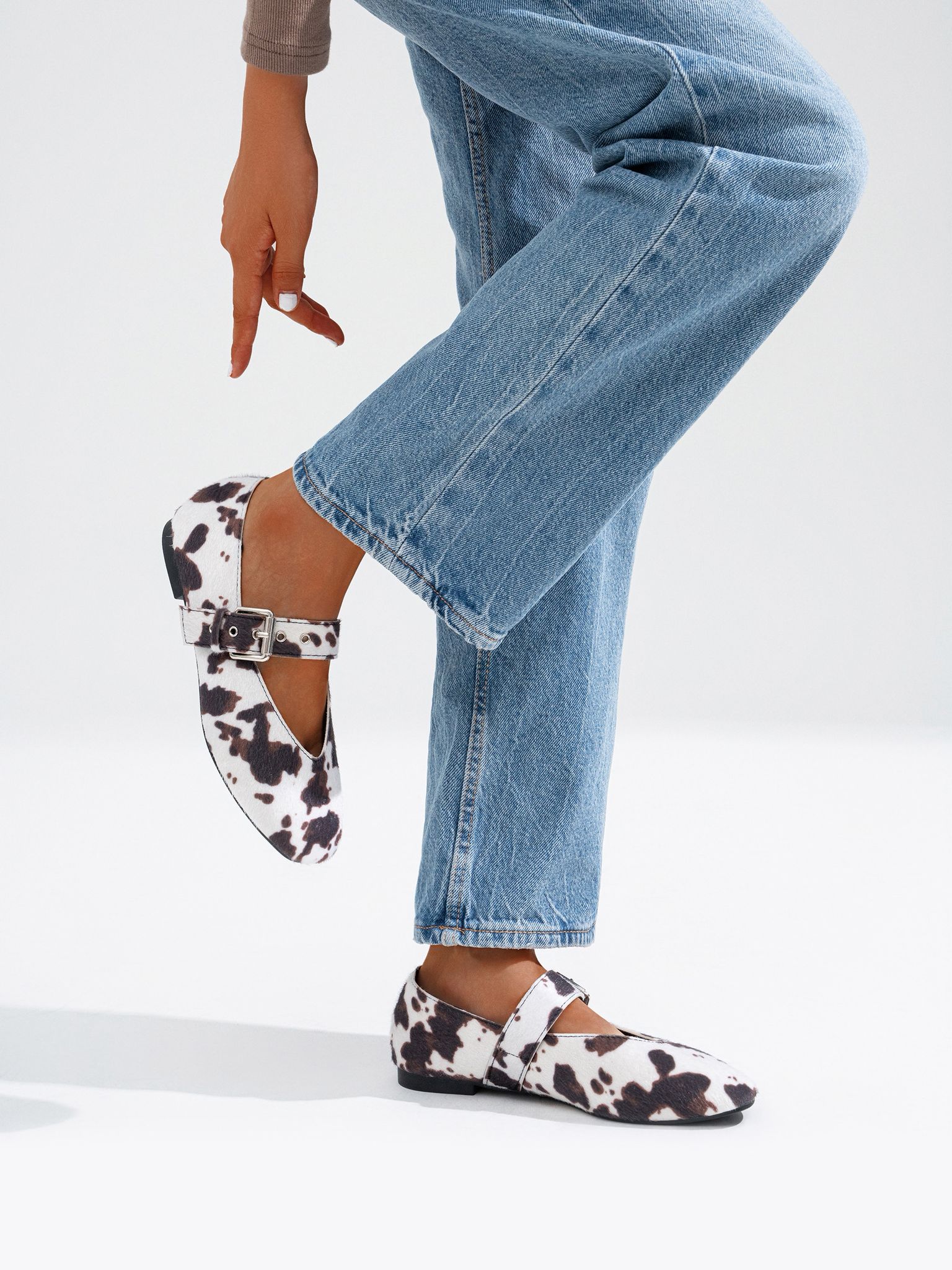 Bailarinas print Cow | Petty - Image 3