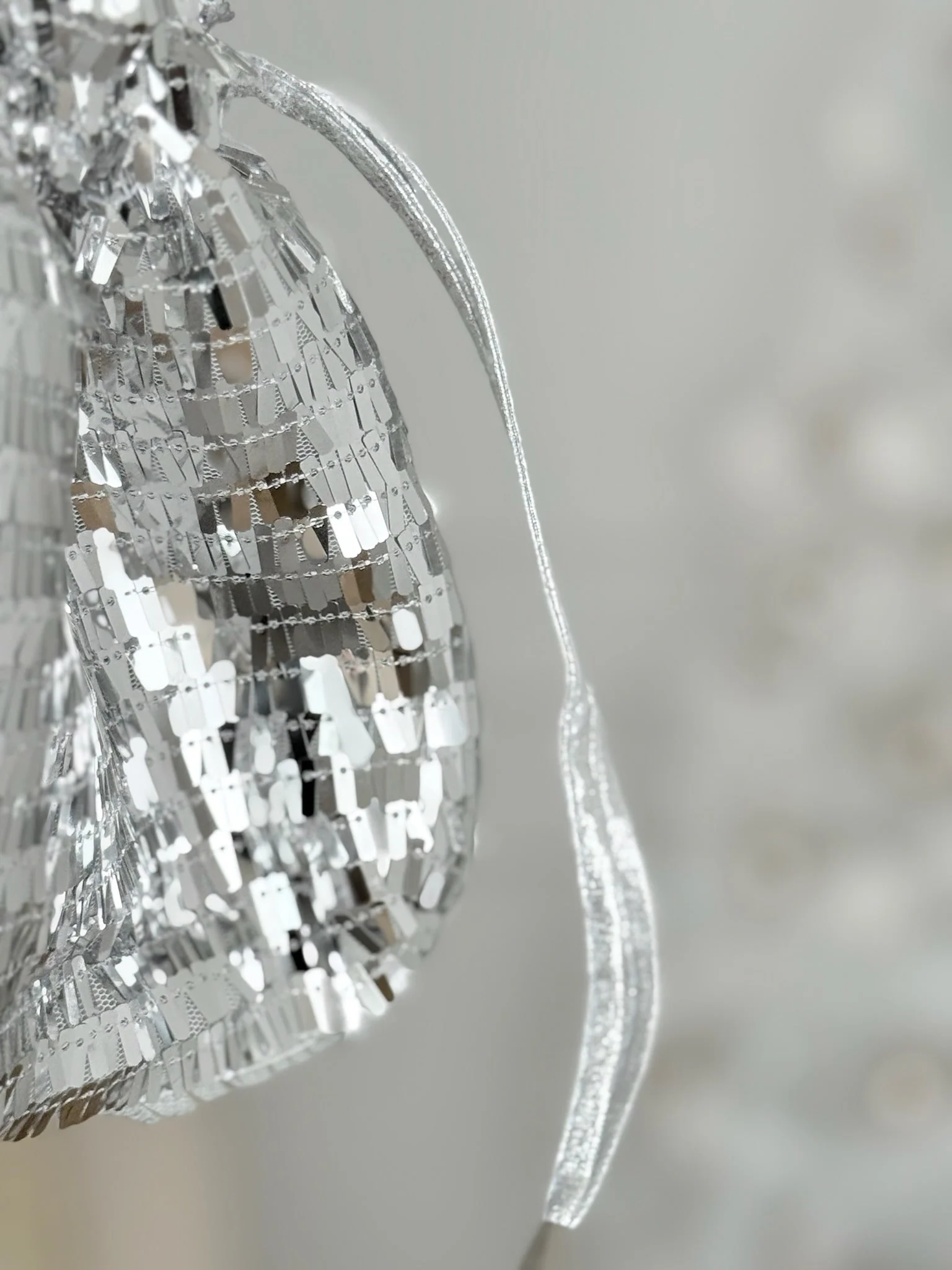 Bolso saco plateado | Party - Image 3