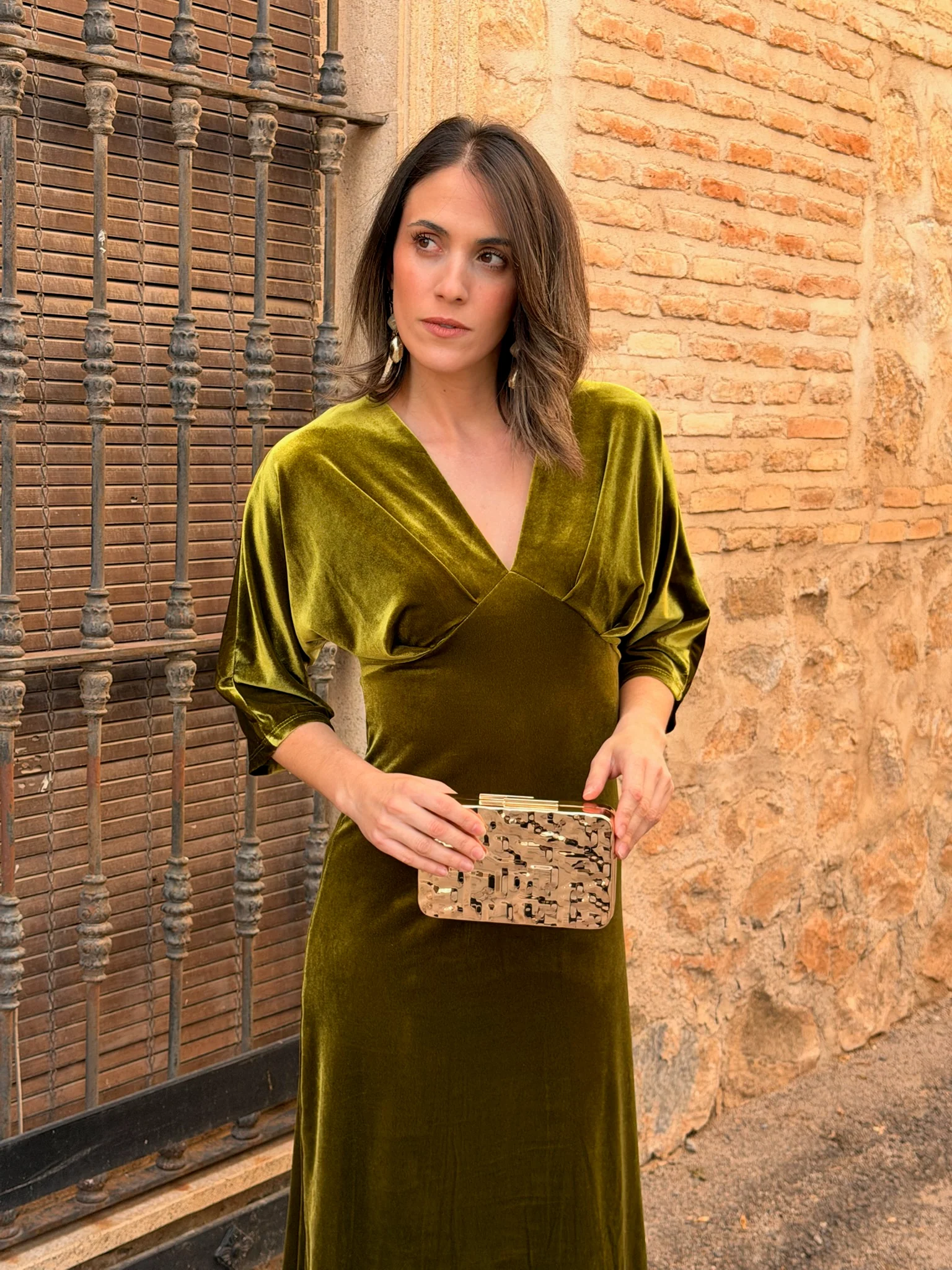 Vestido de Terciopelo Verde | Suiza - Image 4