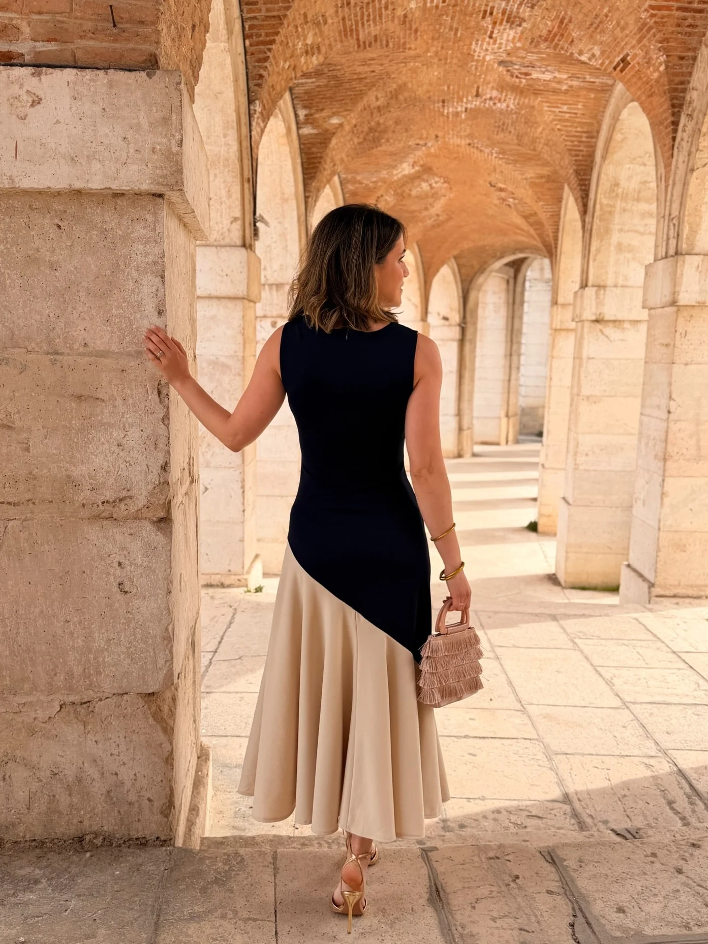 Vestido azul marino y beige| Aurelia - Image 7