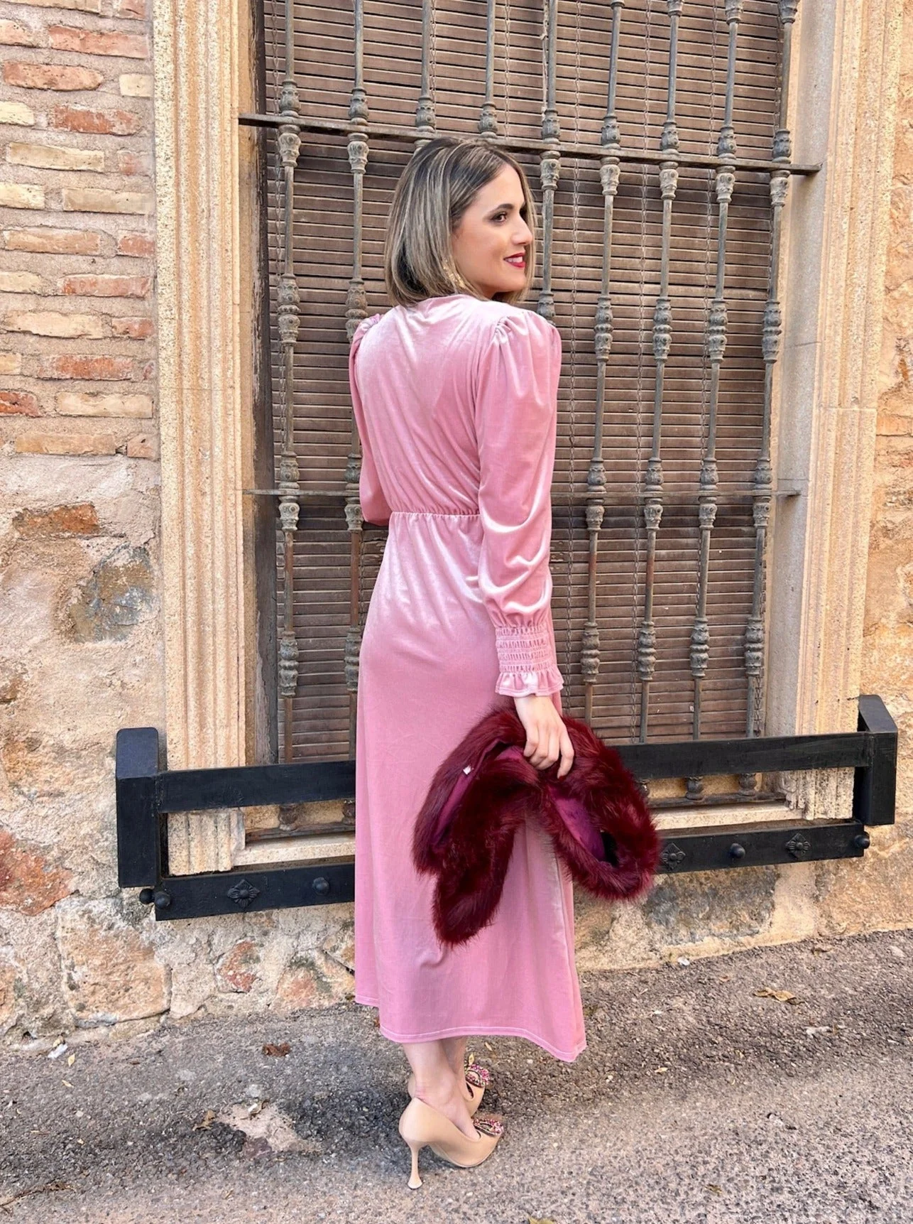 Vestido terciopelo rosa | Yaiza - Image 4